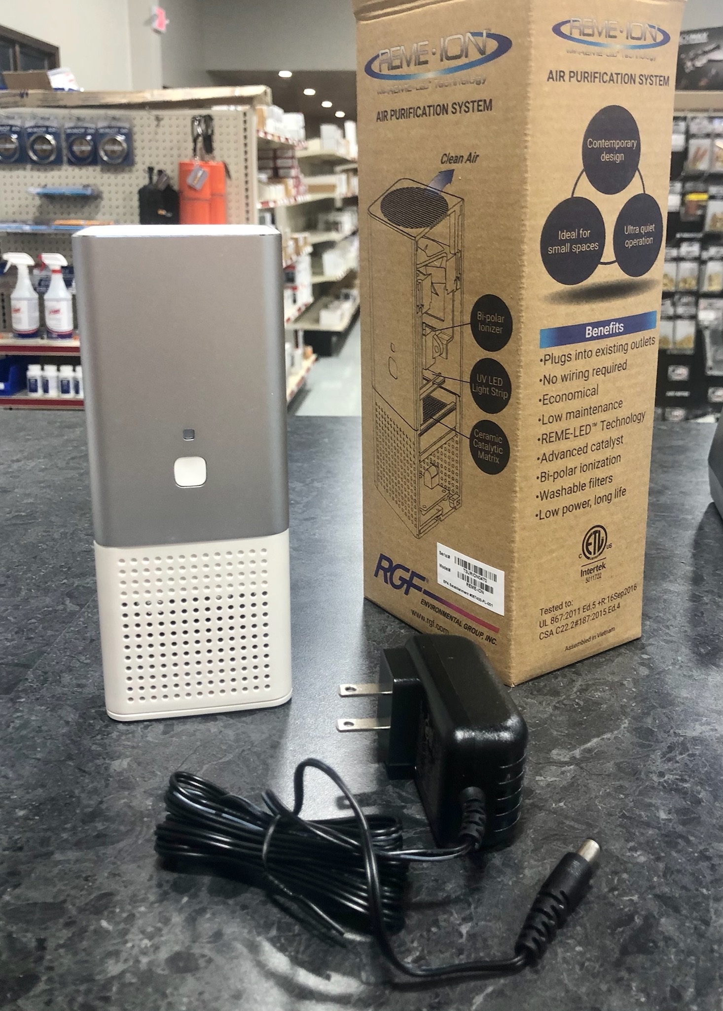 GUARDIAN REME ION Air Purification System Animal Traps